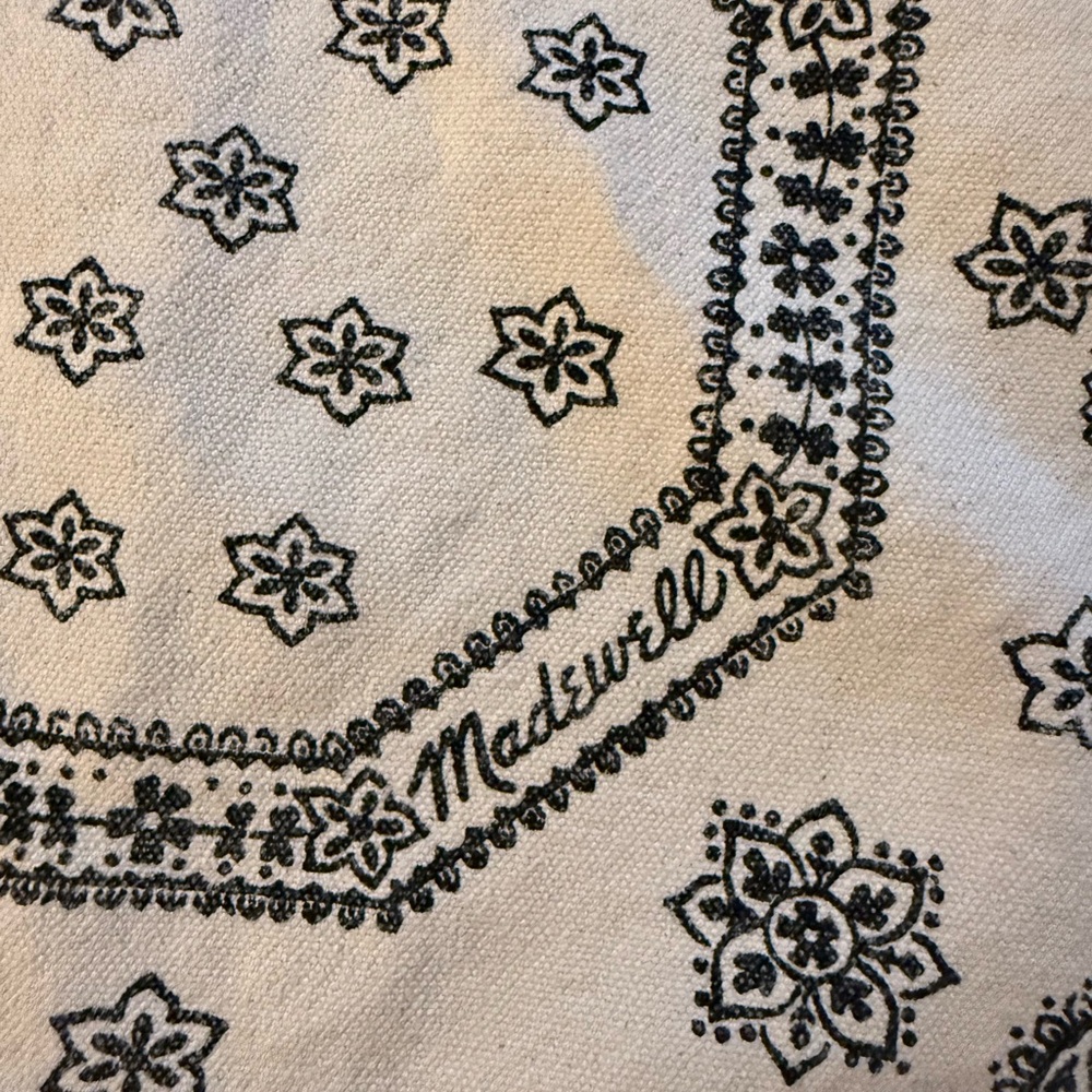 MADEWELL bandana print cotton canvas tote. - Picture 2 of 4